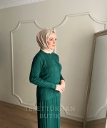 CEYLİN ETEKLİ TAKIM Zümrüt