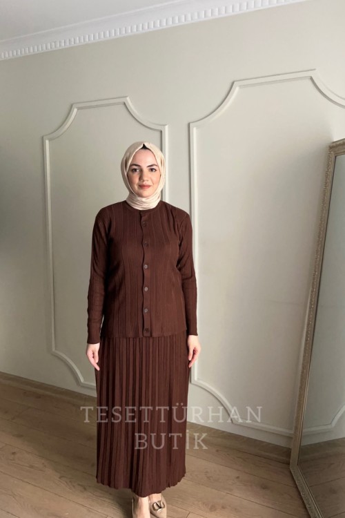 CEYLİN ETEKLİ TAKIM Kahverengi